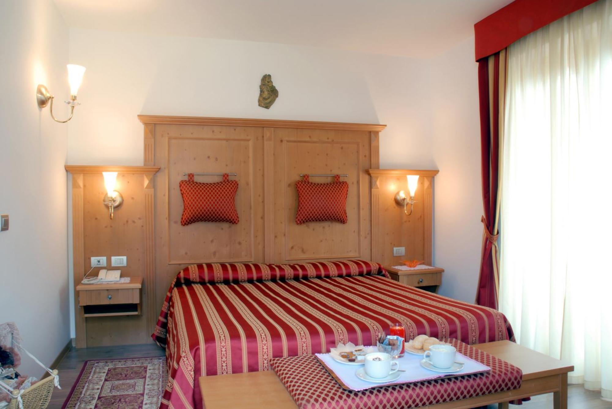 Hotel Sass Maor Fiera Di Primiero Zewnętrze zdjęcie